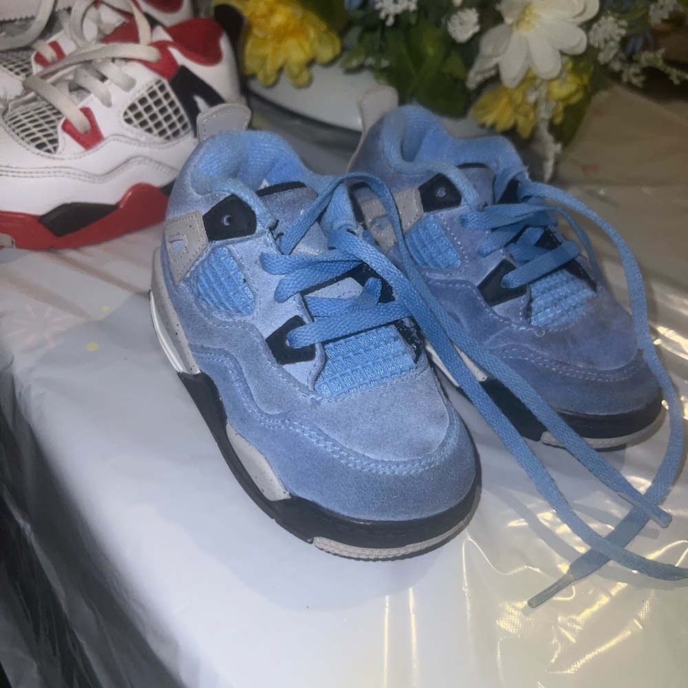 Jordan Kids Blue and White Sneakers